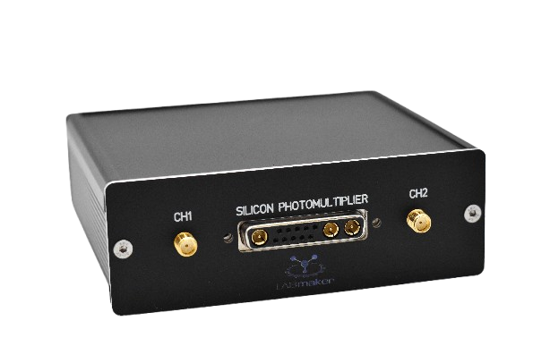 Amplifier unit for SiPM detectors.