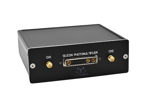 Amplifier unit for SiPM detectors.